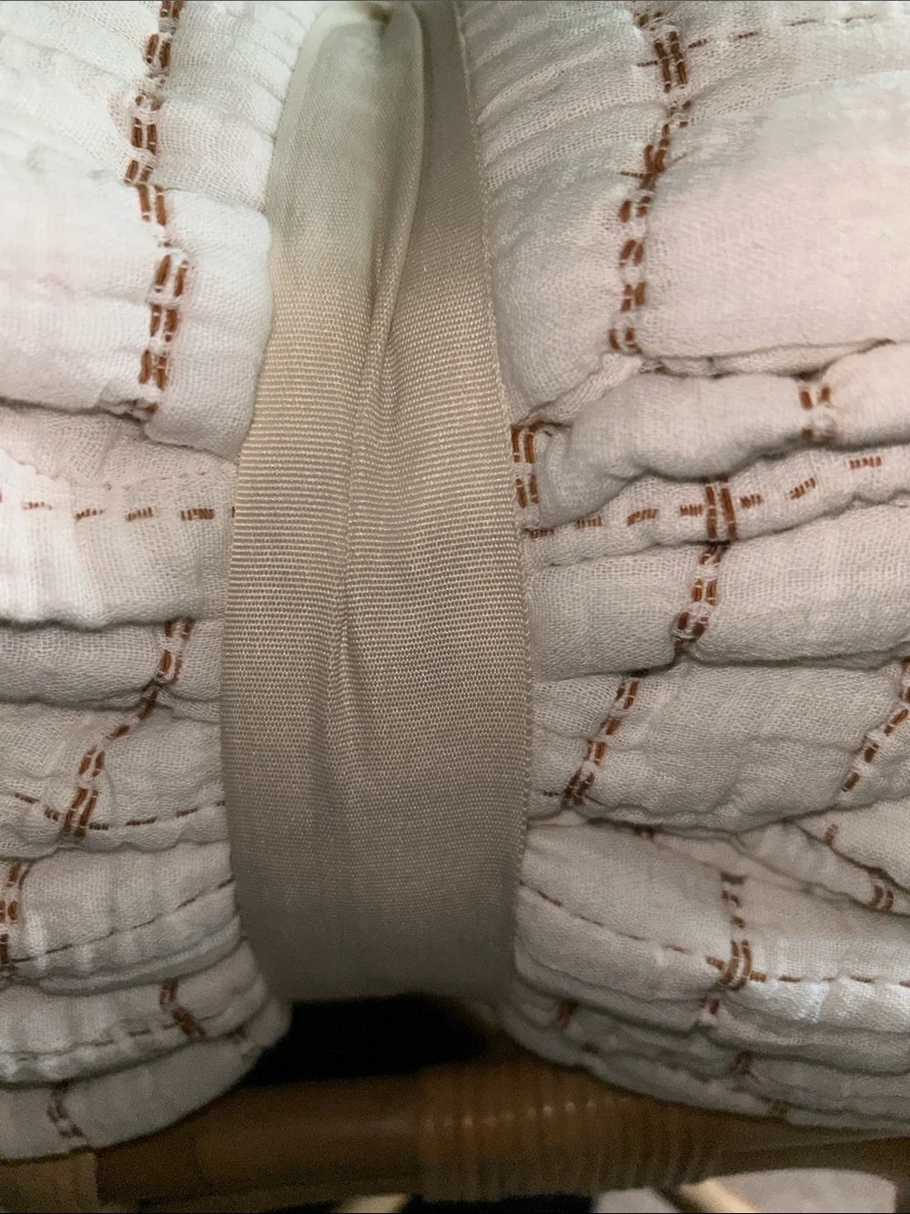 Threshold King Yarn Dye Crinkle Grid Quilt Ivory/Camel
